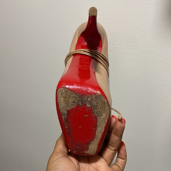 Christian Louboutin Ghildarc Heels EU39 - Picture 4 of 5